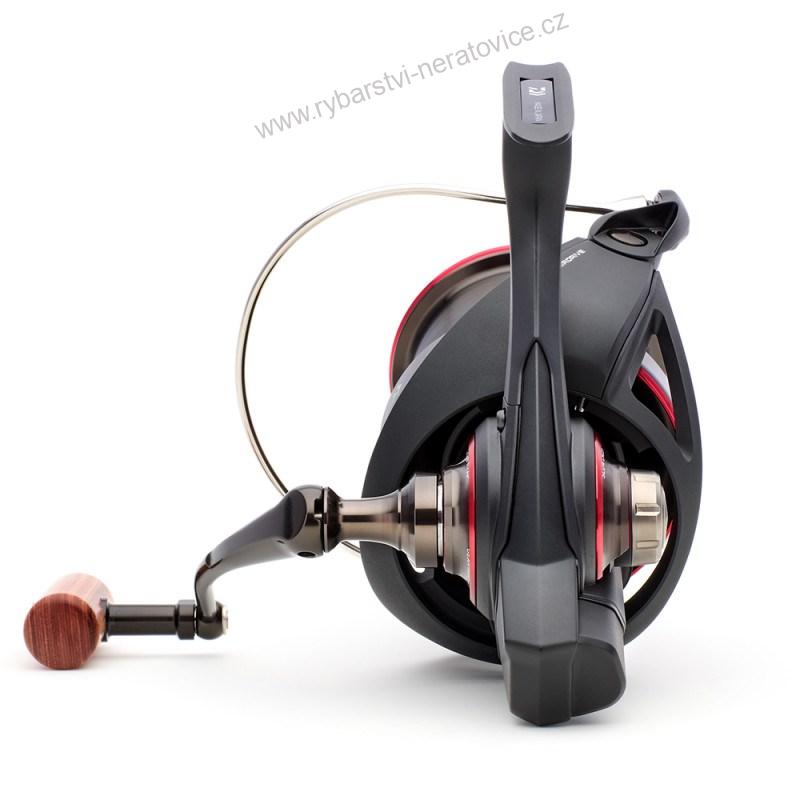 Daiwa Naviják 26 Tournament Basia 45 SCW QD