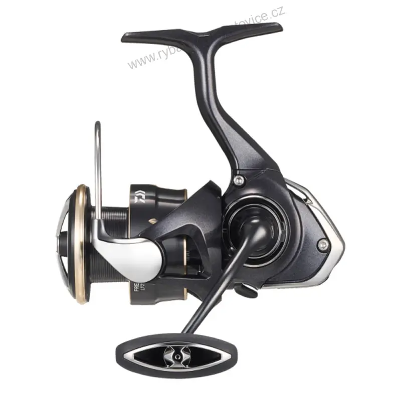 Daiwa naviják 26 FREAMS LT3000-C