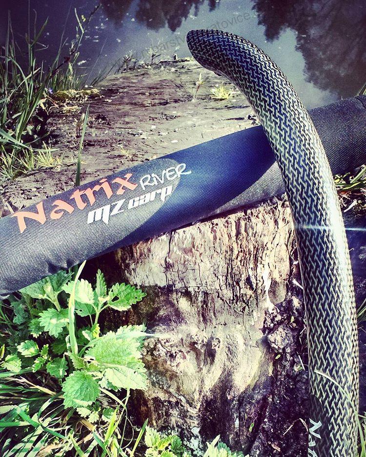 NATRIX - KEVRALOVÁ zakrmovací tyč (kobra)