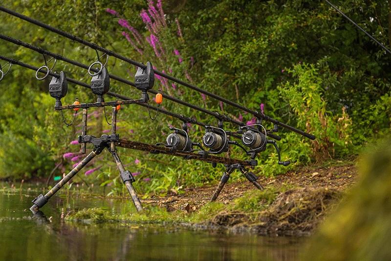 FOX INTERNATIONAL STOJAN HORIZON DUO CAMO 3 ROD POD 36 LONG LEGS