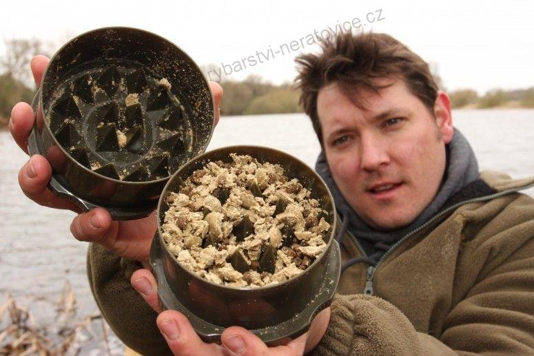 Korda Krusha Large drtič na boilie a pelety special edition