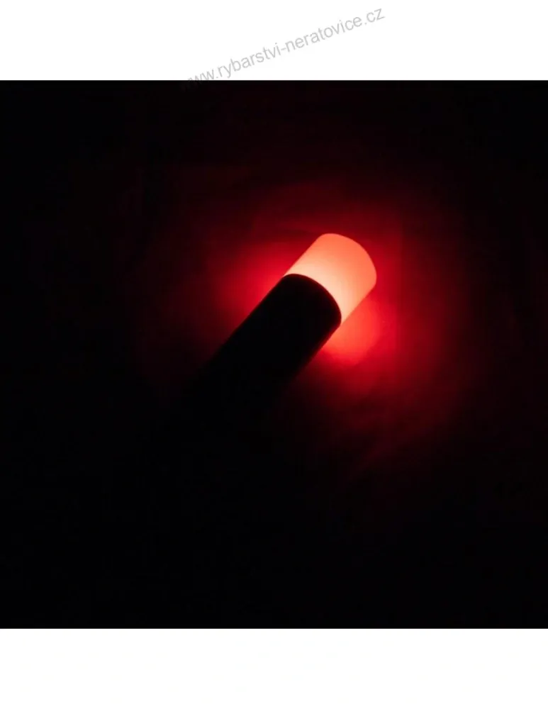 Holdcarp Tyčová Bójka Reflexní - Červené světlo Délka 8 m Zátěž 2 kg