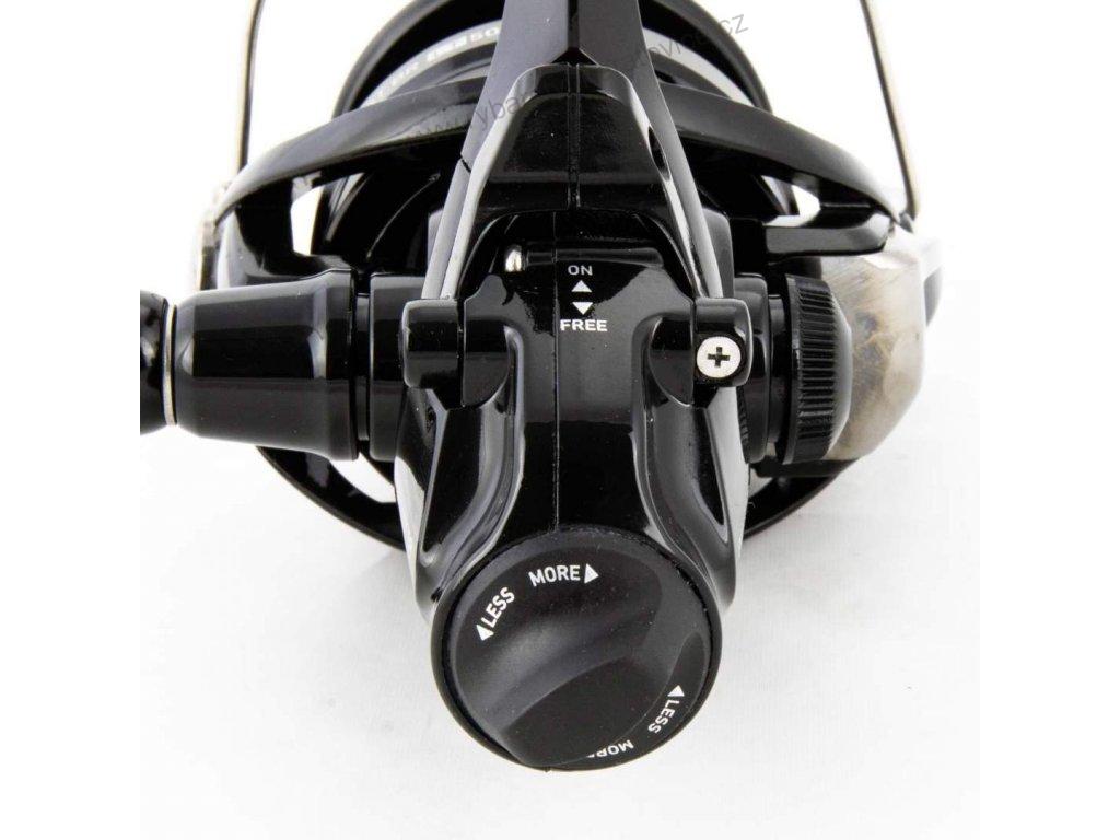 Daiwa Naviják Emcast BR LT 4000 C