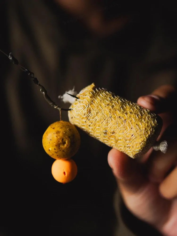 GIANTS FISHING PVA PUNČOCHA + PĚCHOVAČ COMPACT SYSTEM FAST MELT 35MM/8M