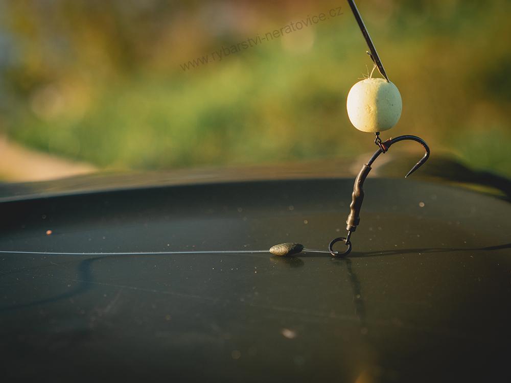 GIANTS FISHING NÁVAZCOVÝ VLASEC 100% FLUOROCARBON 30M|0,40MM/25LB(11.4KG)