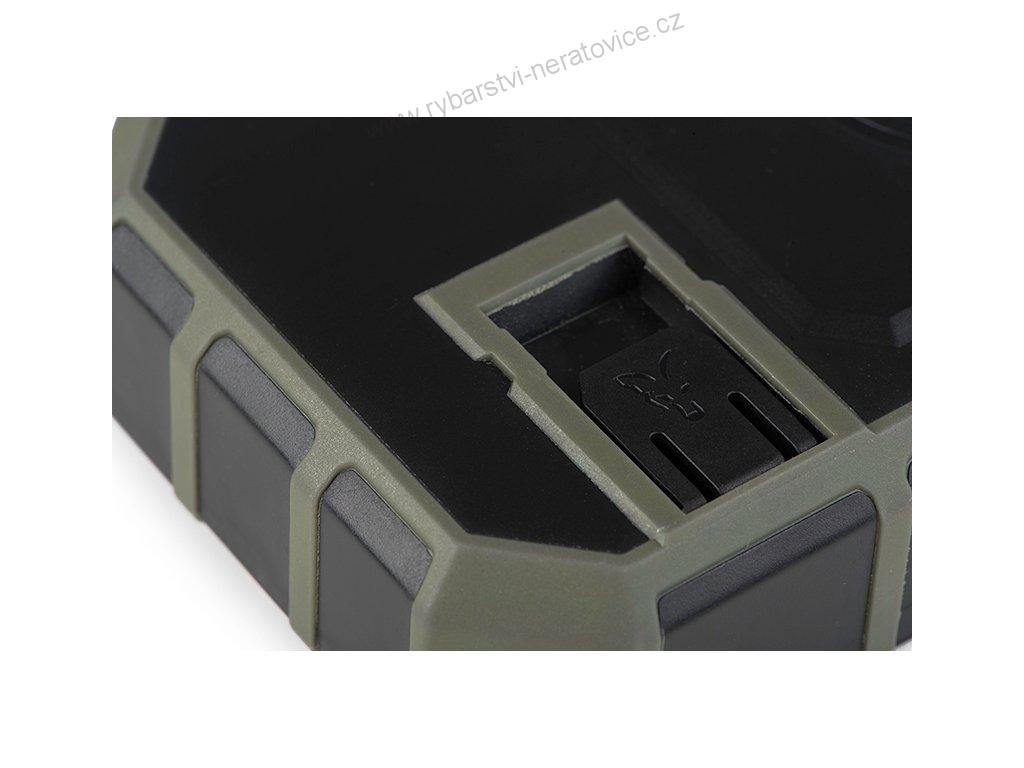 FOX Powerbanka Halo Wireless Power 27K