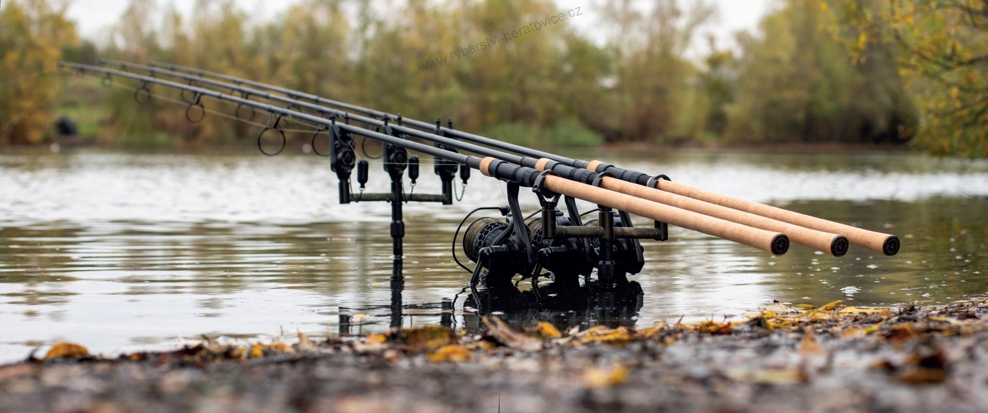 Nash Vidlička Cam Lock Bivvy Stick - 36” 91 cm