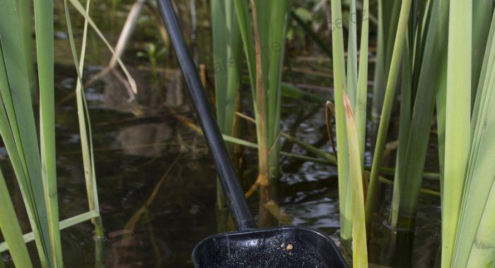 Nash Vrhací Tyč Long Range Throwing Handle Carbon