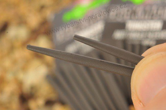 Korda Těžké převleky proti zamotání Anti Tangle Tungsten Short 8ks - KRÁTKÉ