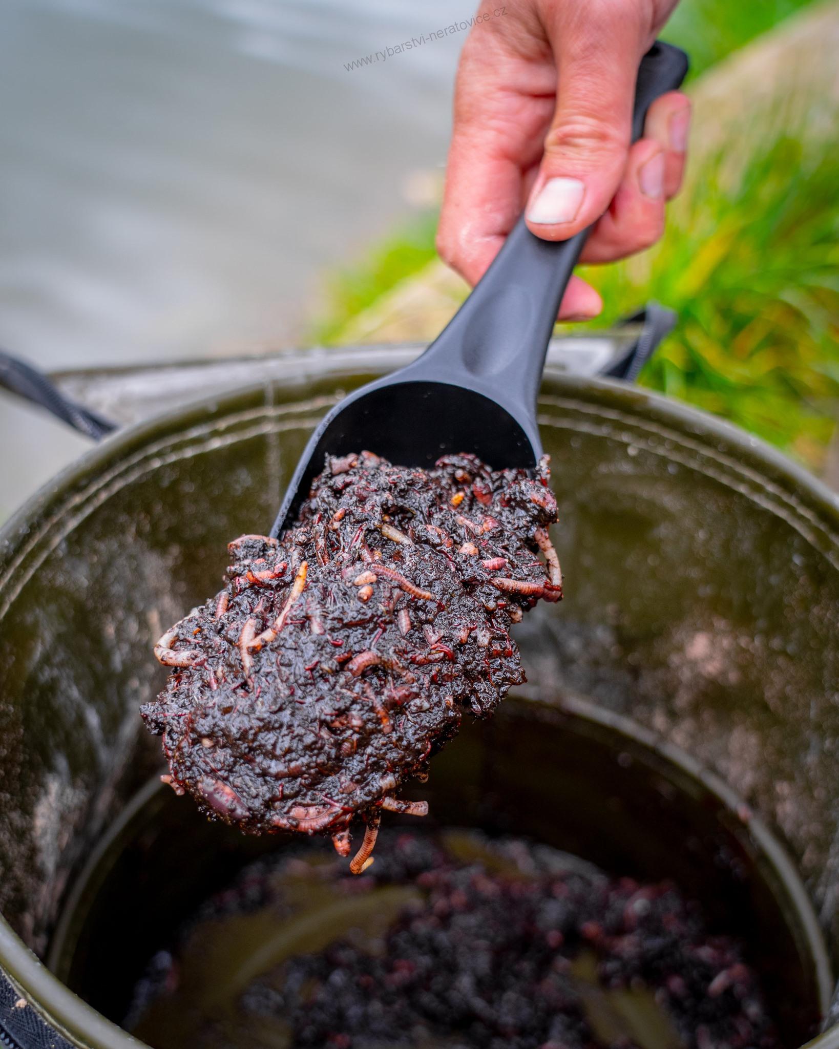 Spomb™ Scoop - Lopatka