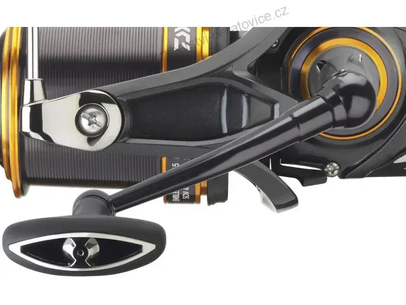 Daiwa 23 Emblem Surf 45 SCW QD