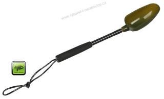 GIANTS FISHING LOPATKA S RUKOJETÍ BAITING SPOON + HANDLE S (43CM)