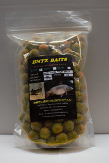 Boilie v dipu - Hmyz/Scopex/Tygří ořech - 1kg - 20mm