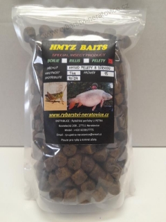 Pelety chytací - Amino 15mm s dírkou - 1kg - 32% protein